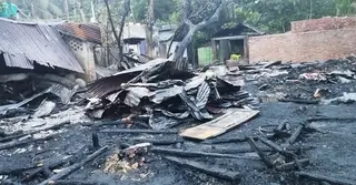 ফেনীর ছাগলনাইয়ায় আগুনে পুড়ে ছাই আট ঘর